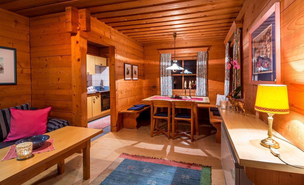 Chalets Ebner Ебен им Понгау Екстериор снимка
