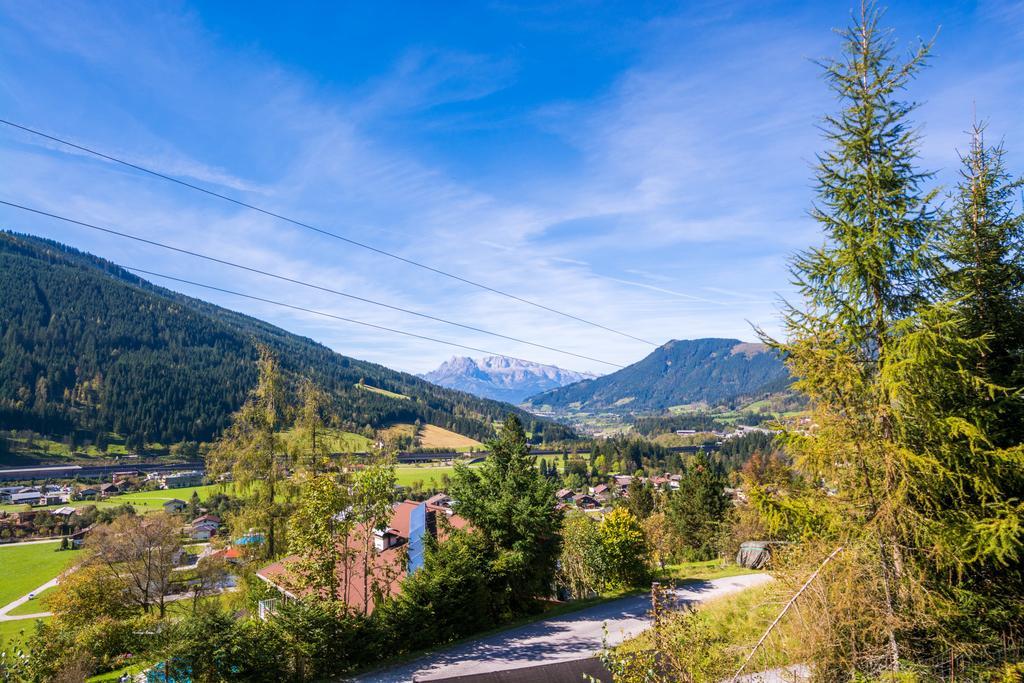 Chalets Ebner Ебен им Понгау Екстериор снимка